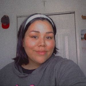 Meet your Posher, Madeleine